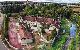 Le Manoir De Laferte-Sur-Aube